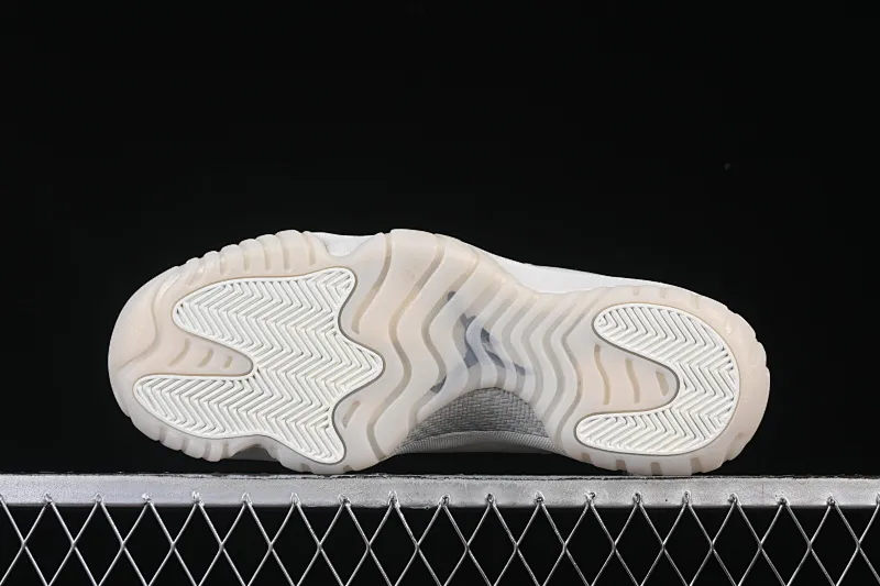 All categories Air Jordan Jordan series basketball shoes Air Jordan 11 Air Jordan 11 Retro "Pearl" AJ11 Joe 11 Pearl White AR0715-110